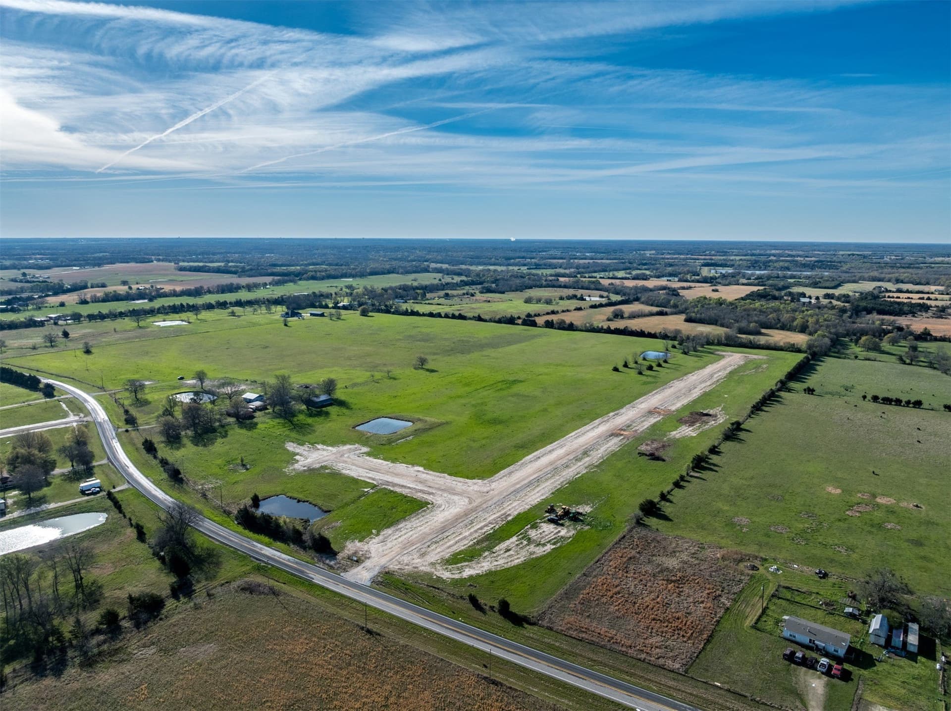 0.96 acres in Lamar County - photo 7