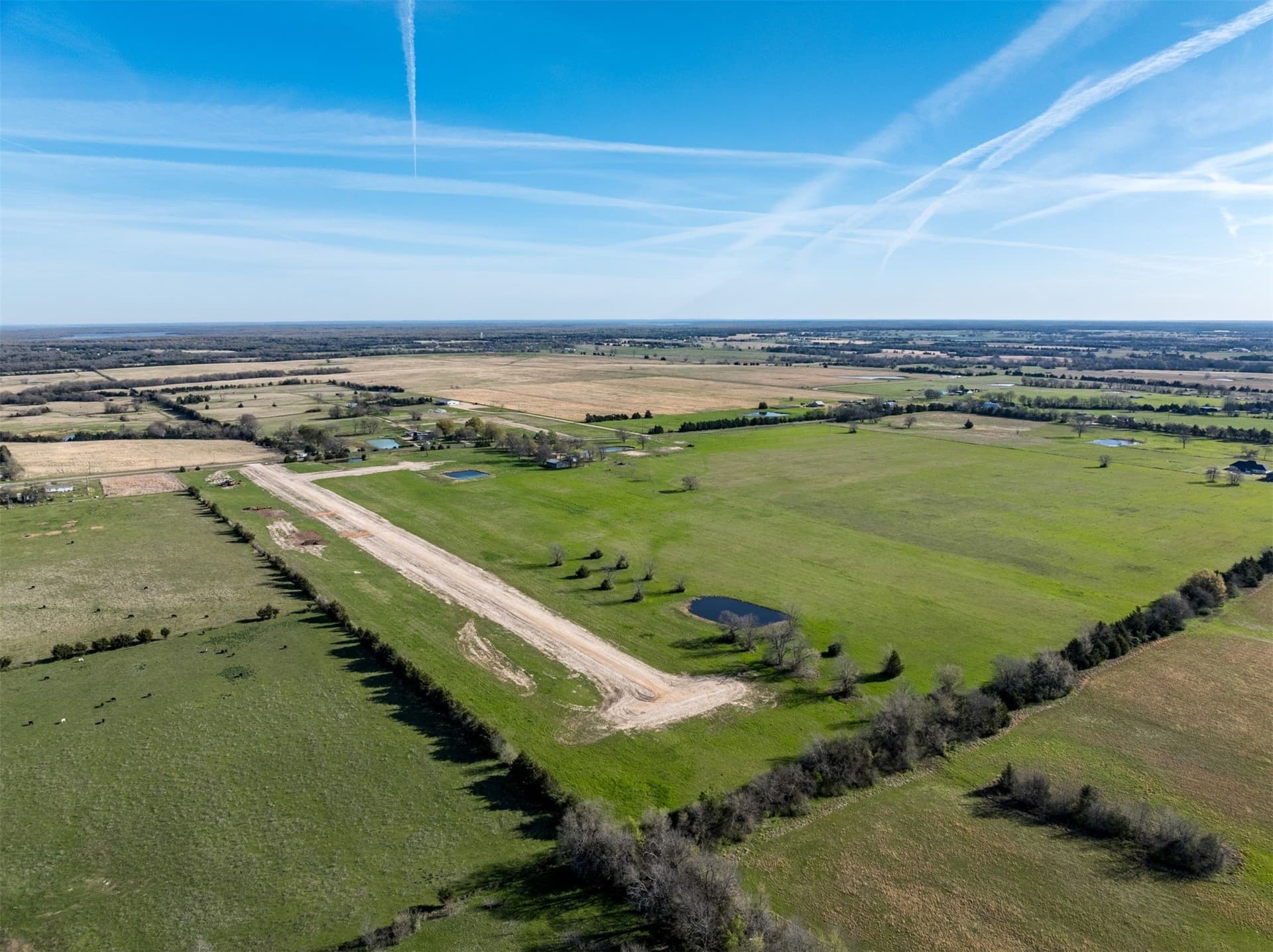 0.96 acres in Lamar County - photo 8