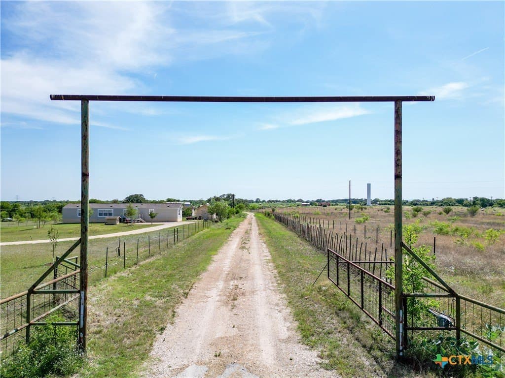 27.82 acres in Caldwell County featured view