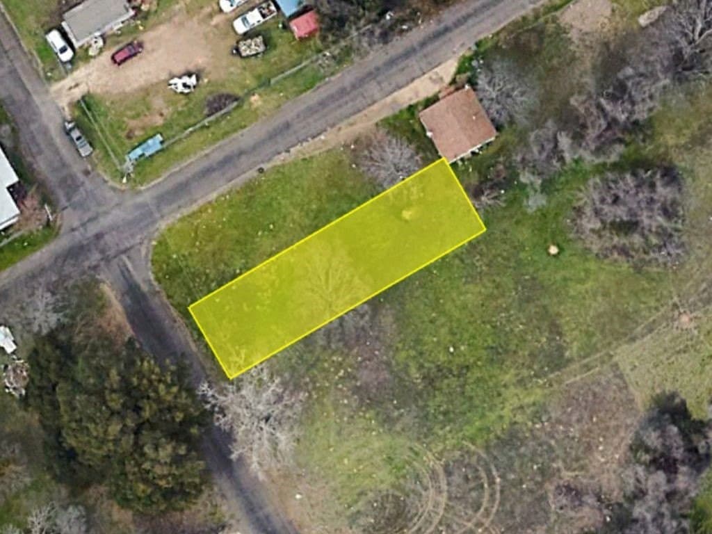 0.1 acres in McLennan County - photo 5