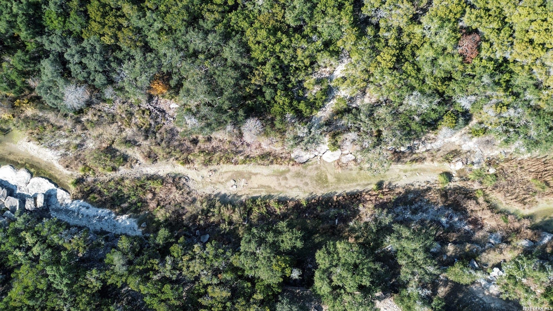 10 acres in Bandera County gallery image 3