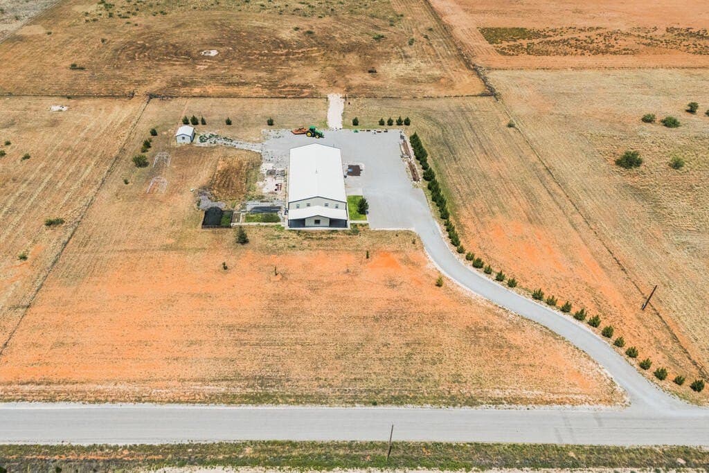 20 acres in Gaines County - photo 2