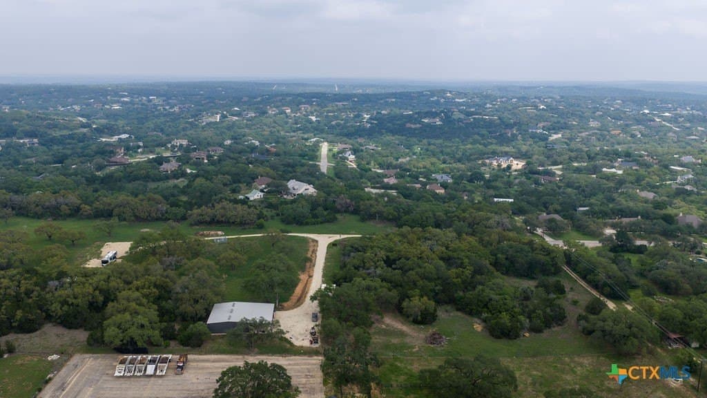21 acres in Comal County - photo 8