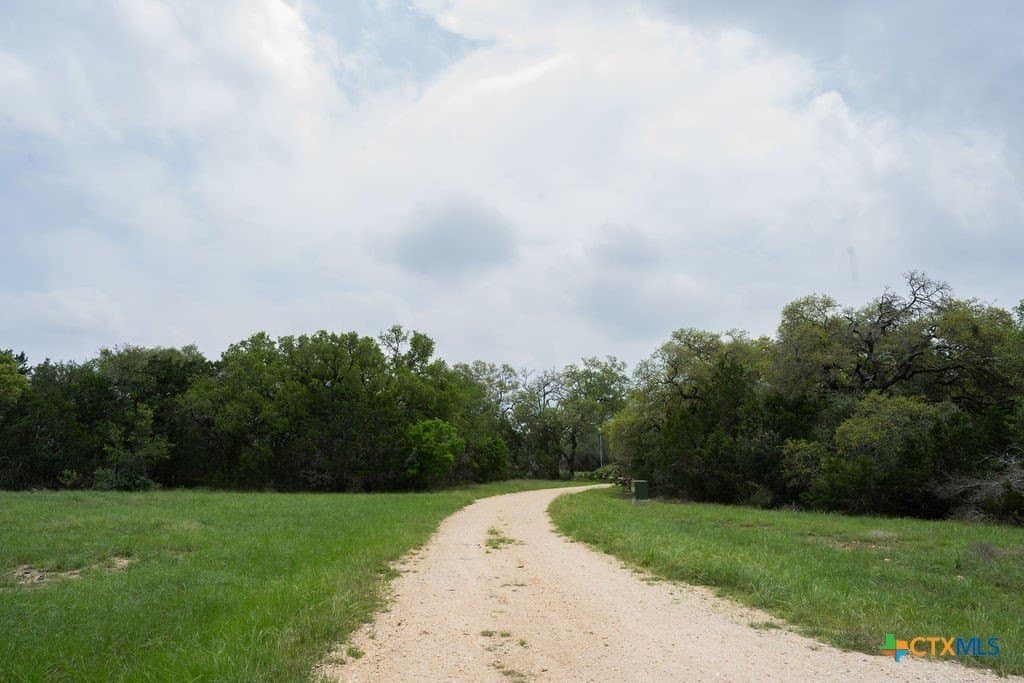 21 acres in Comal County - photo 16