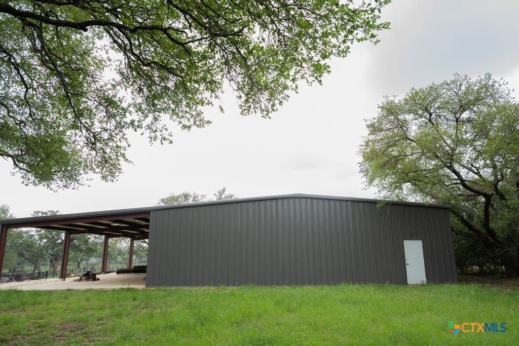21 acres in Comal County - photo 36