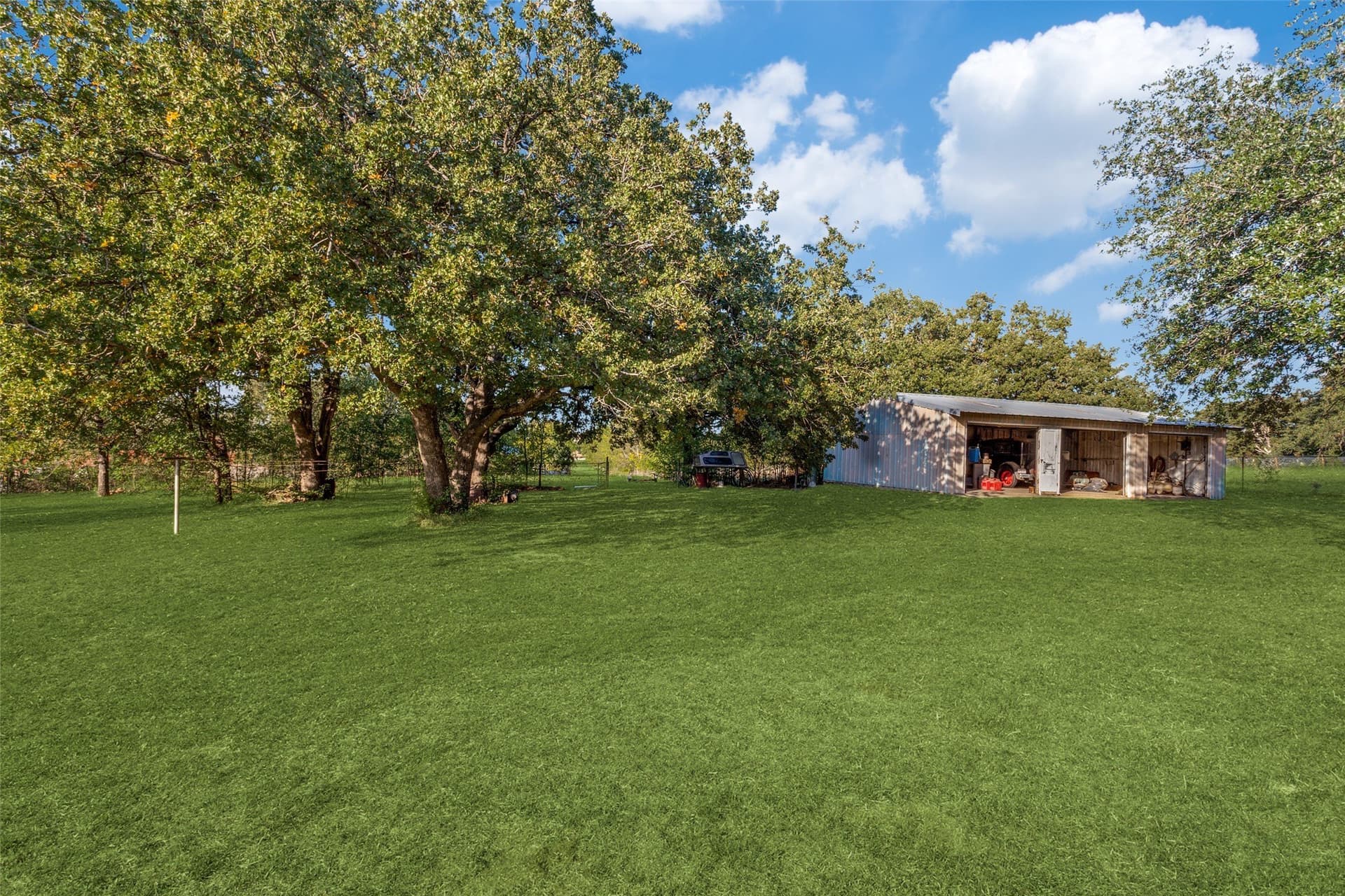 5 acres in Tarrant County featured view