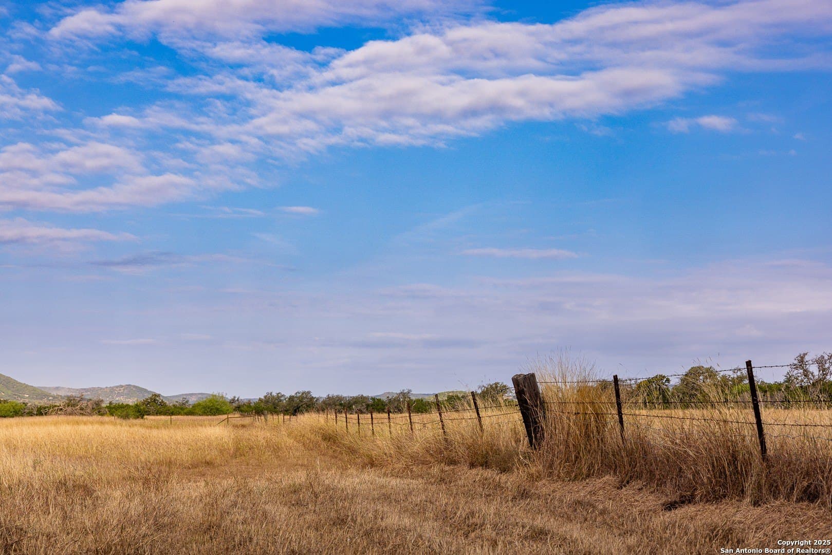 17.65 acres in Bandera County - photo 37