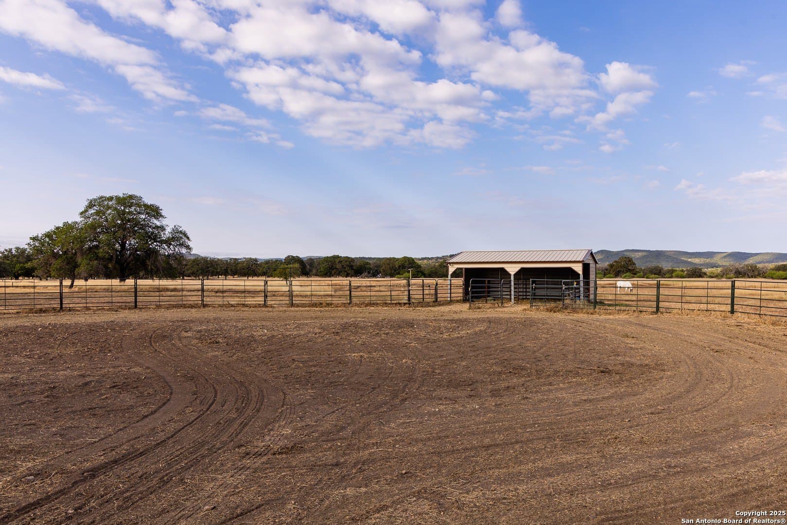 17.65 acres in Bandera County - photo 32