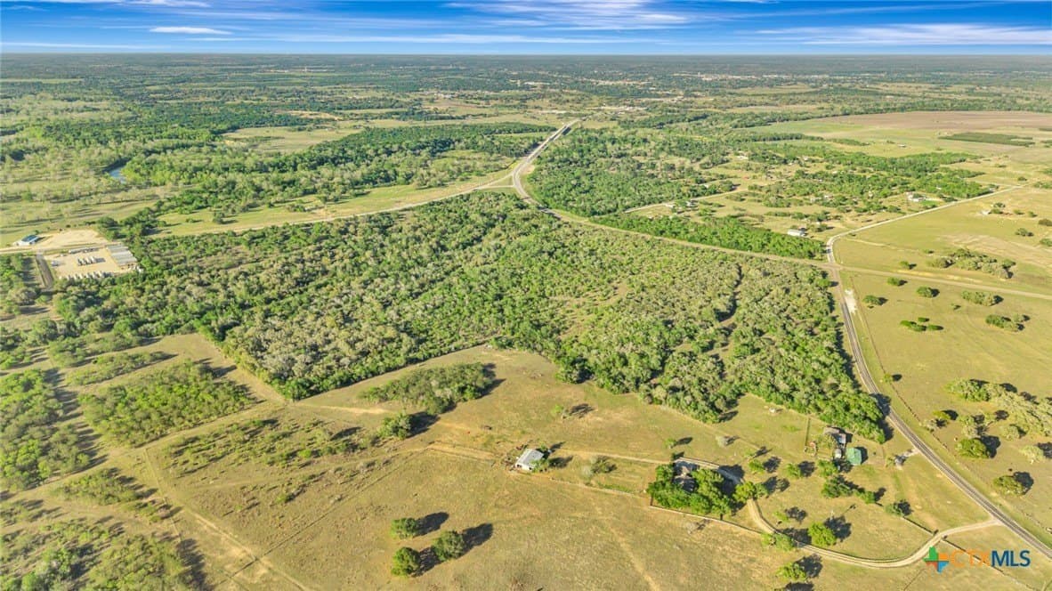 123.66 acres in DeWitt County - photo 6
