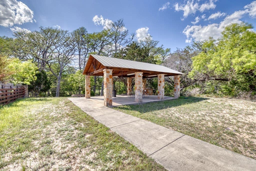 5.16 acres in Real County - photo 11