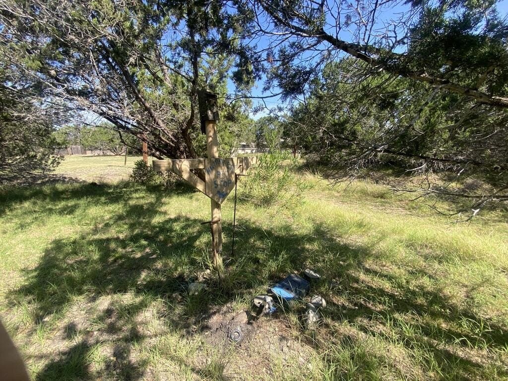 0.59 acres in Real County - photo 15