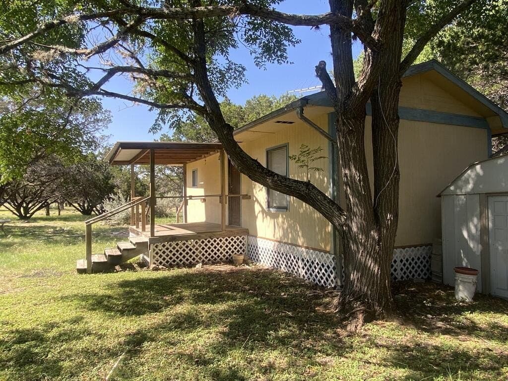 0.59 acres in Real County - photo 3