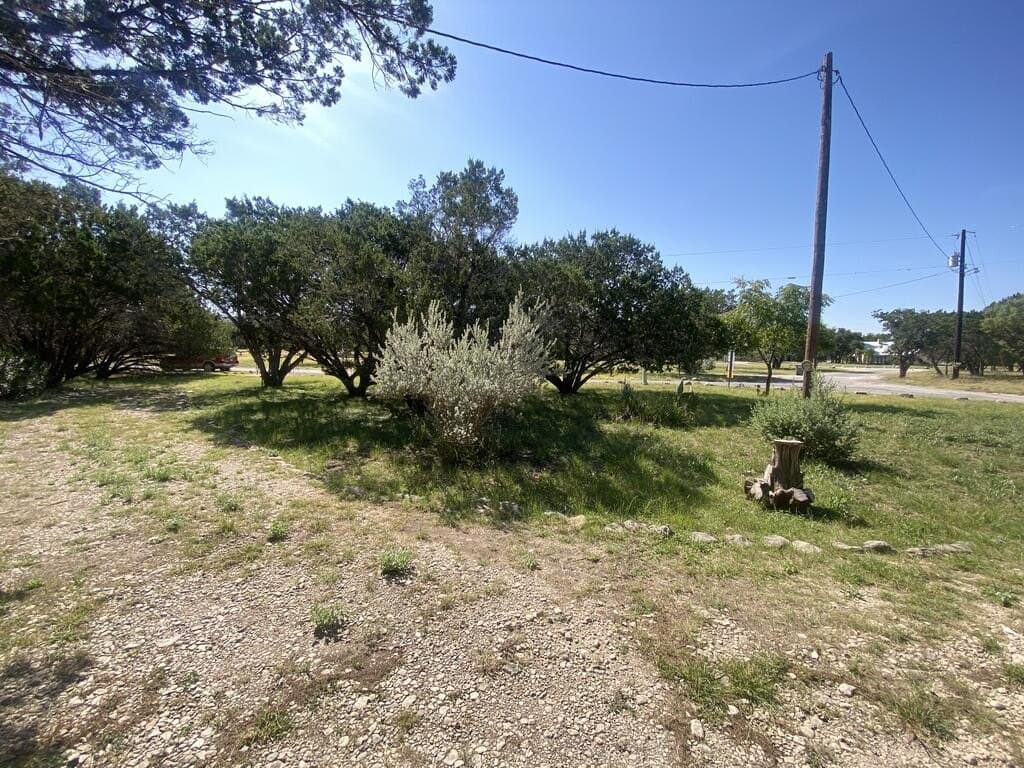 0.59 acres in Real County - photo 19
