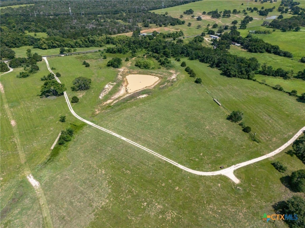 19.35 acres in Williamson County - photo 6