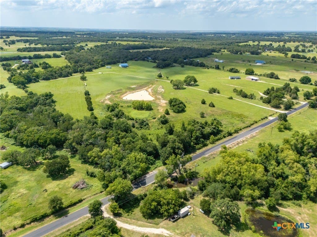 19.35 acres in Williamson County - photo 11