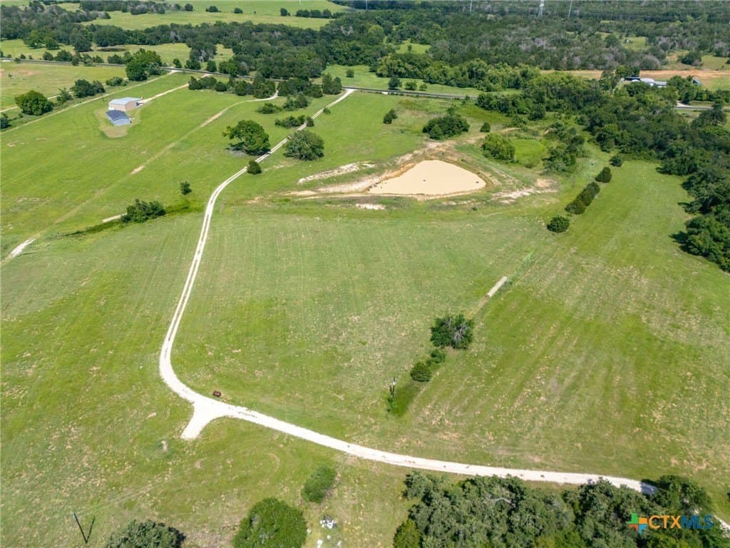19.35 acres in Williamson County - photo 10