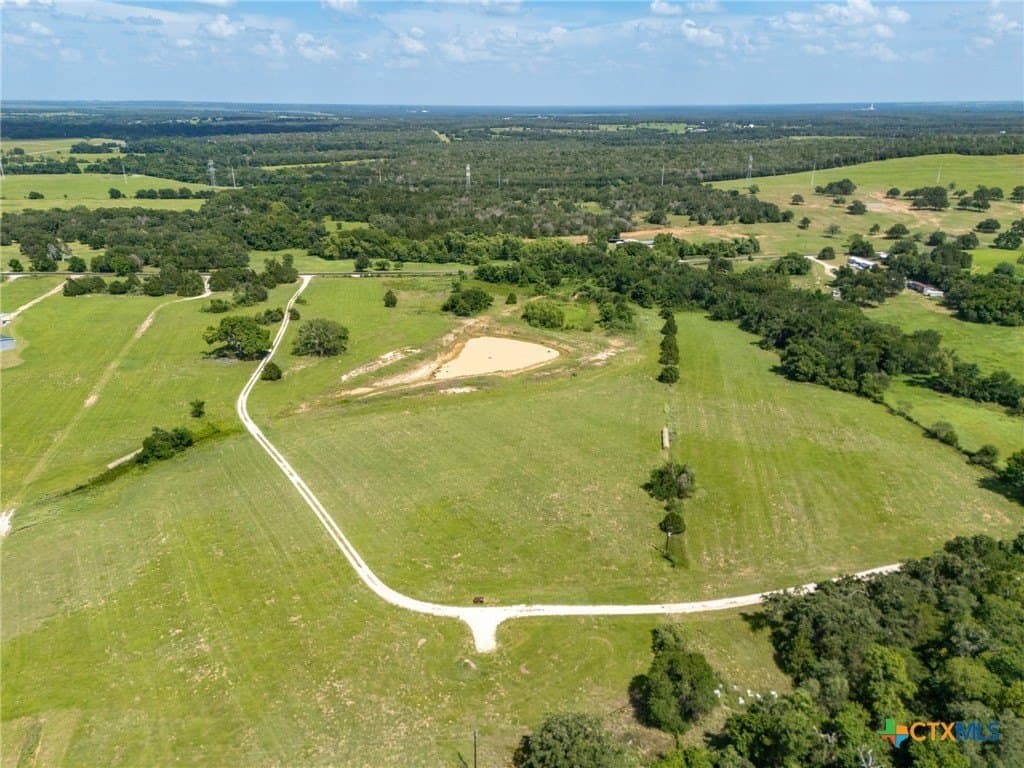 19.35 acres in Williamson County - photo 8