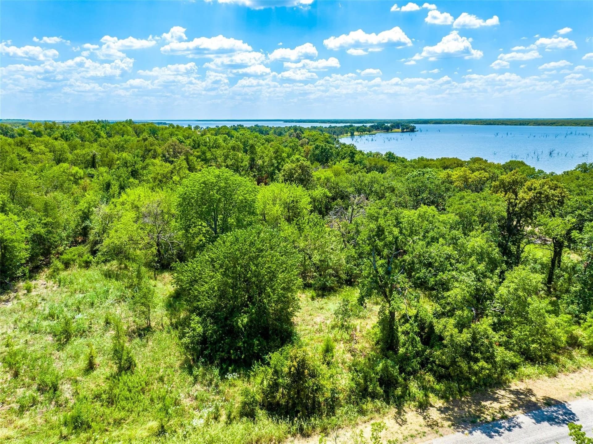 0.35 acres in Hunt County gallery image 3