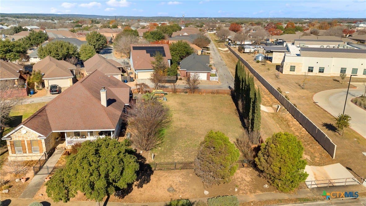 0.2 acres in Comal County - photo 2
