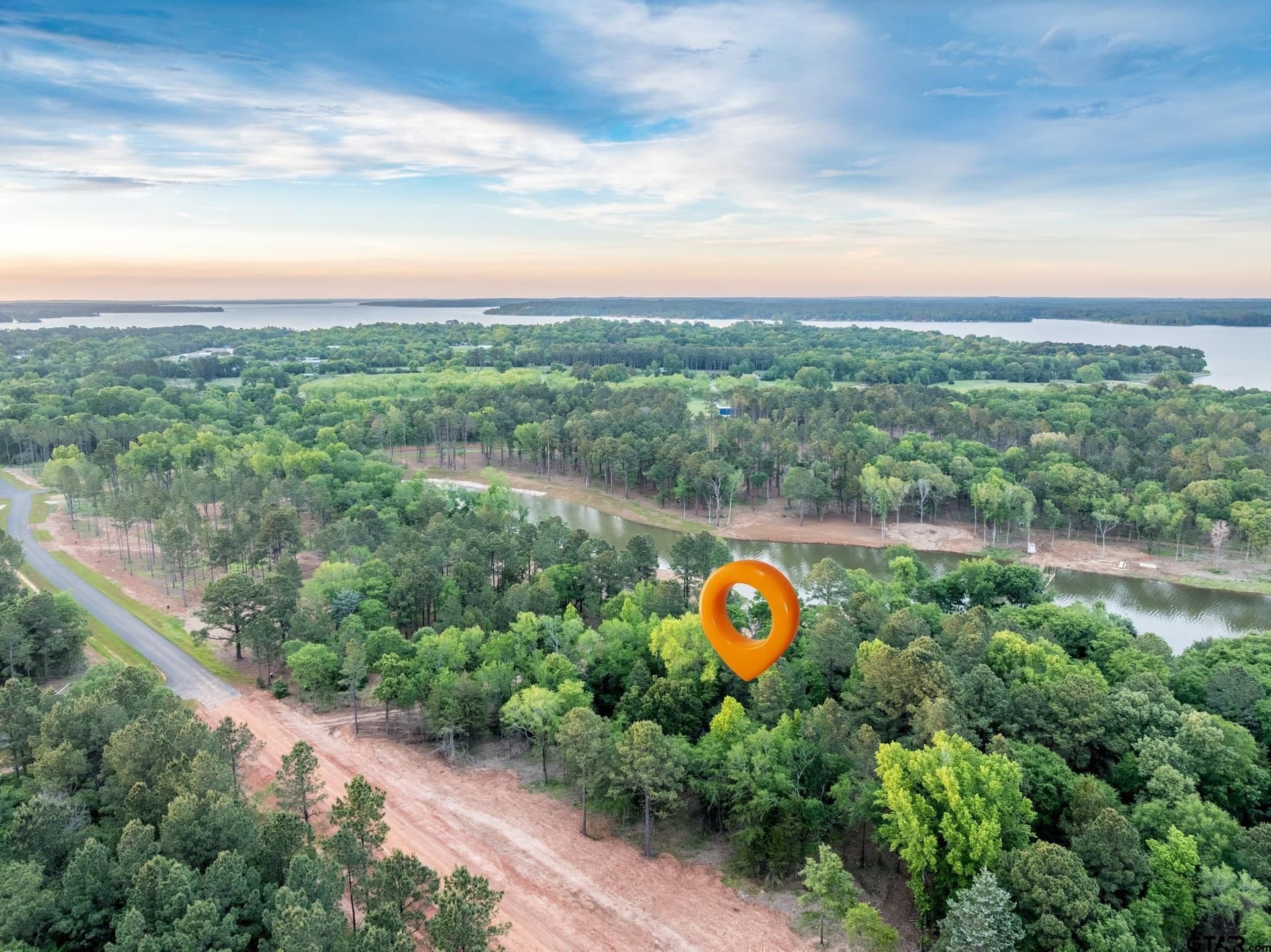 0.95 acres in Anderson County gallery image 3