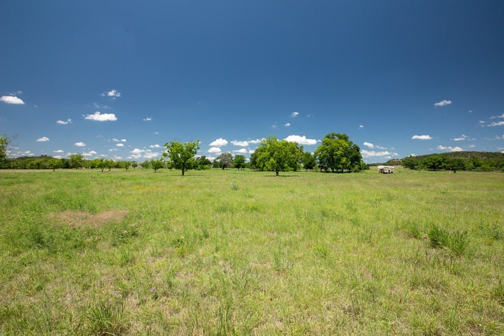 10.18 acres in Gillespie County - photo 8