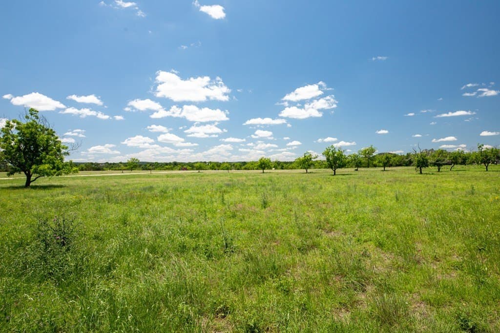 10.18 acres in Gillespie County - photo 7