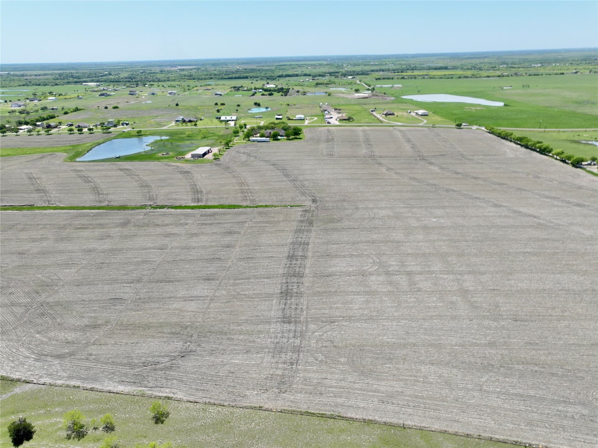 11.57 acres in Ellis County - photo 3