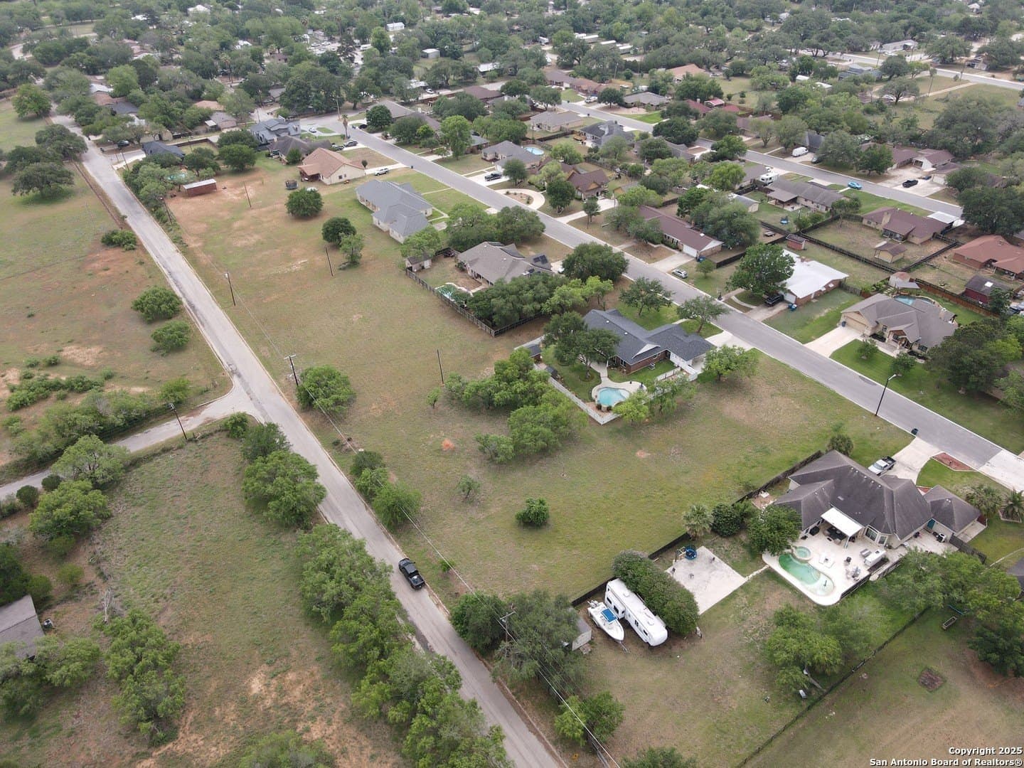 0.69 acres in Atascosa County - photo 7