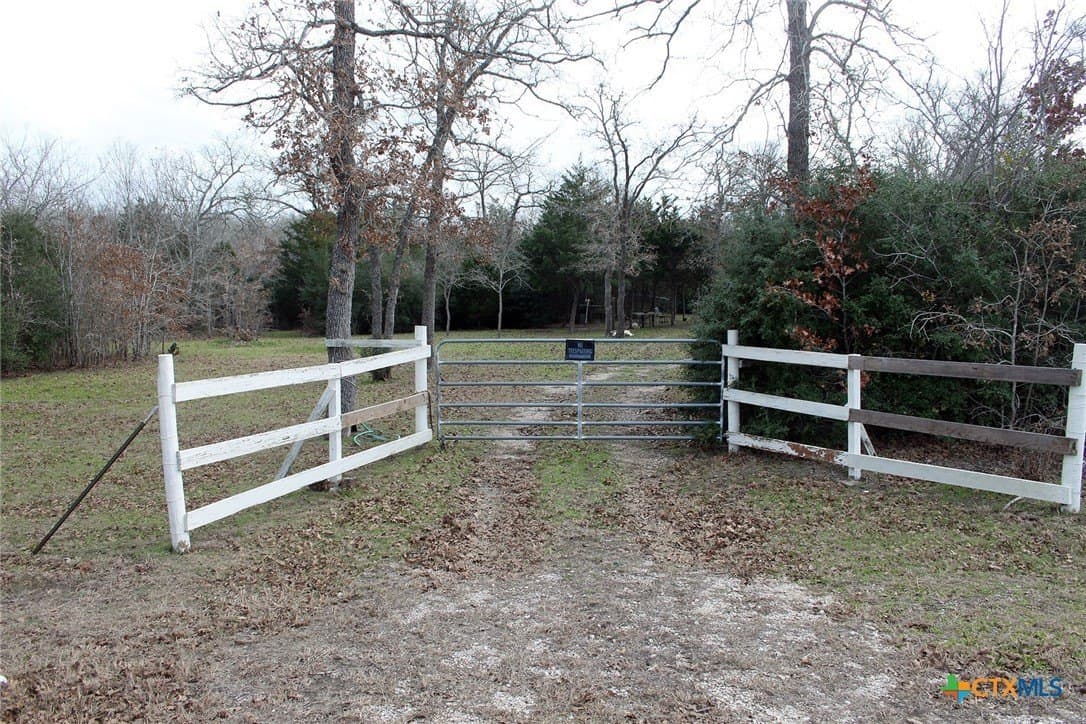 5.62 acres in Caldwell County