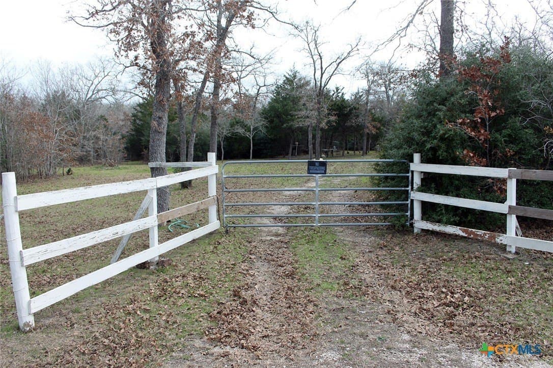 5.62 acres in Caldwell County - photo 13