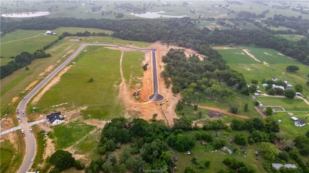1 acres in Burleson County - photo 2