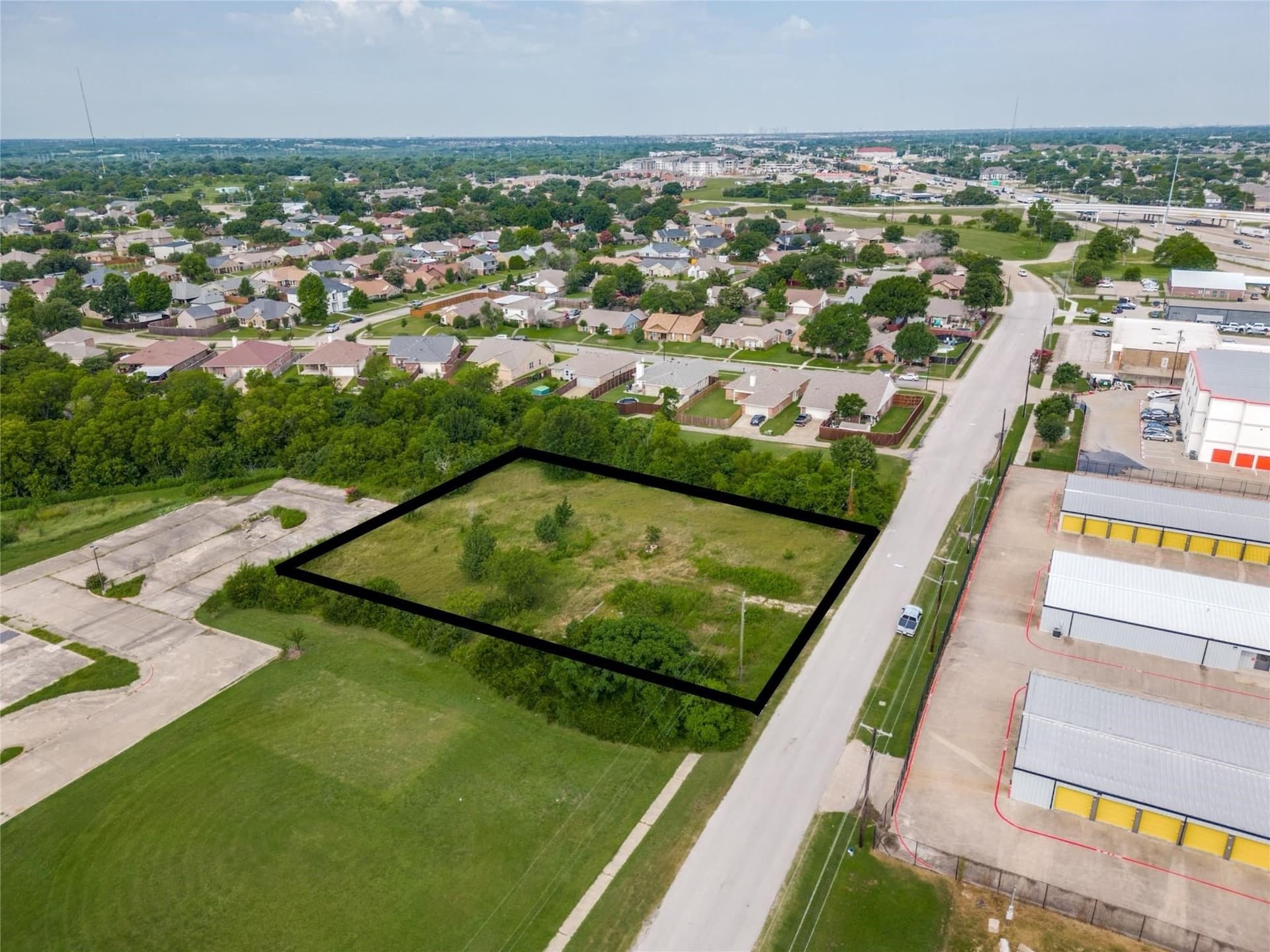 1 acres in Dallas County gallery image 3