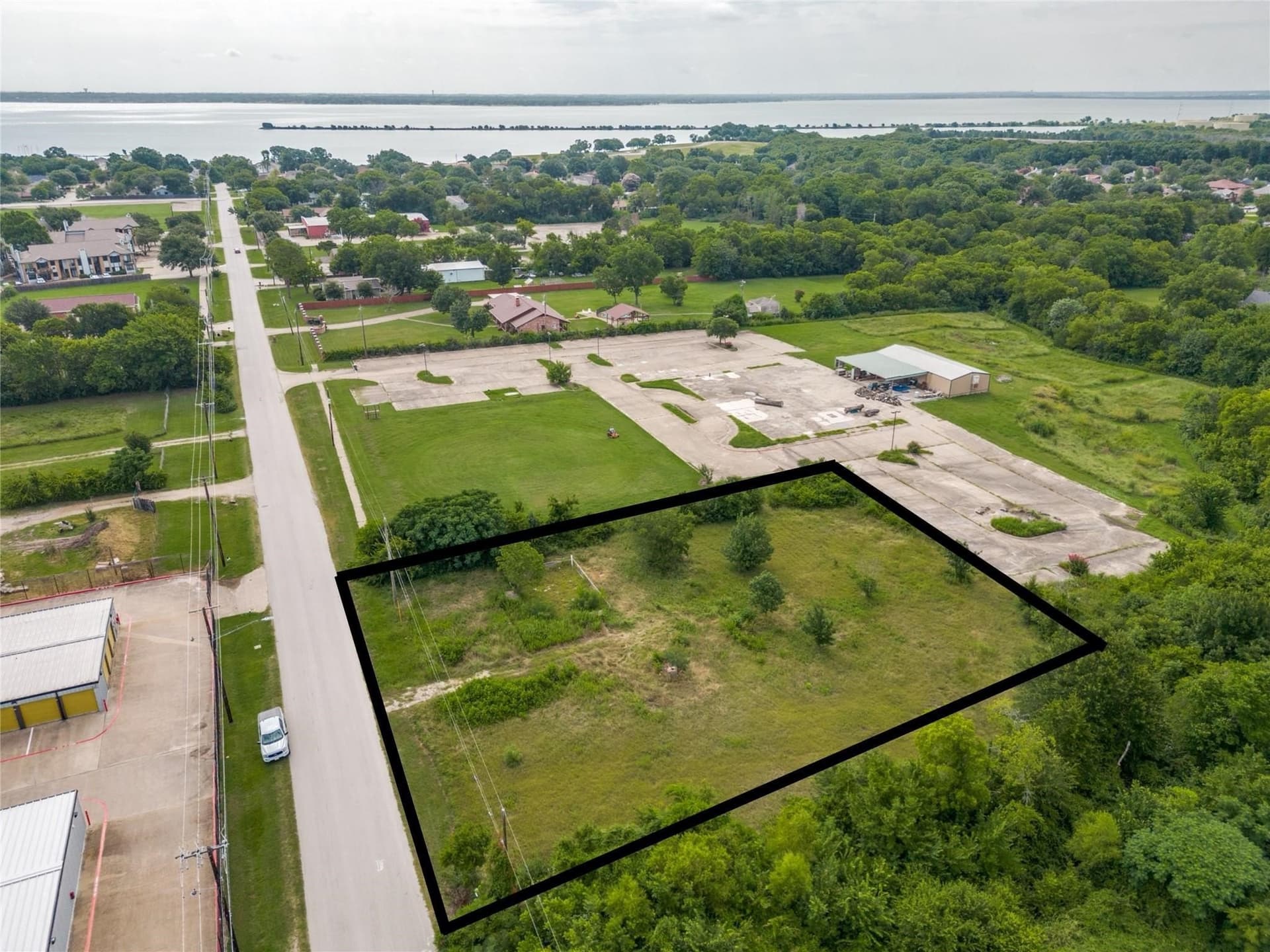 1 acres in Dallas County gallery image 2