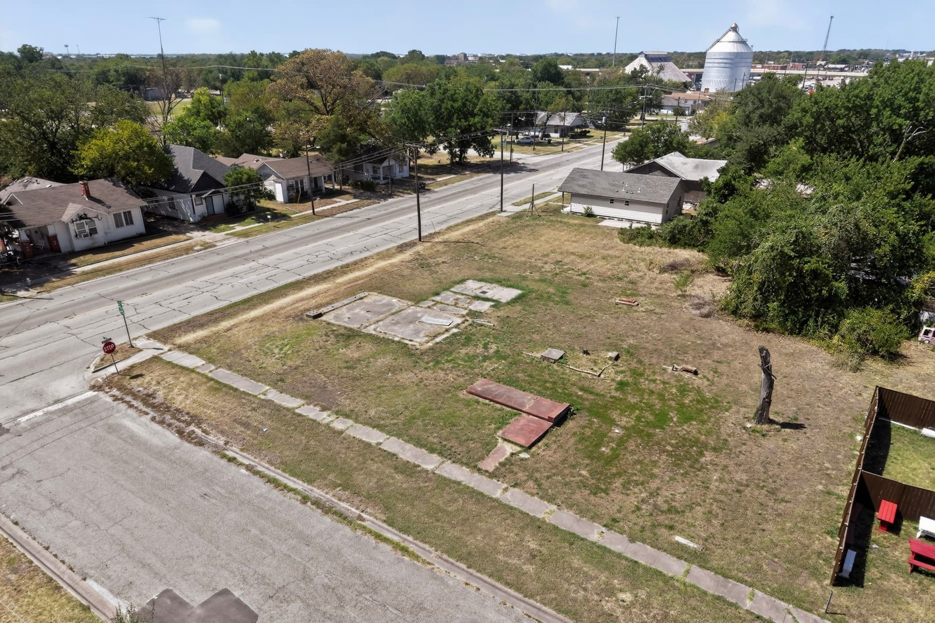 0.15 acres in Navarro County - photo 13