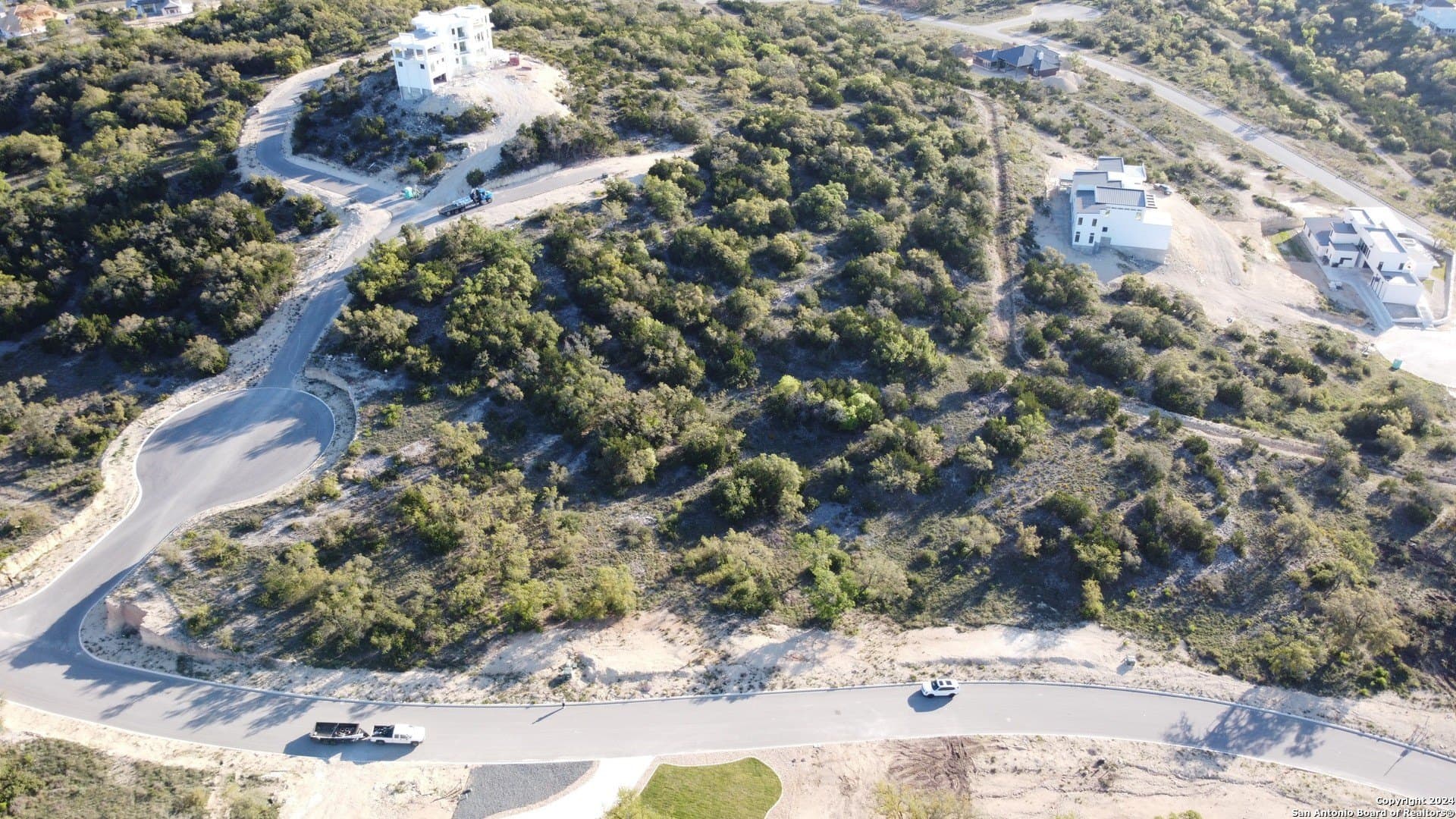 0.6 acres in Bexar County - photo 4