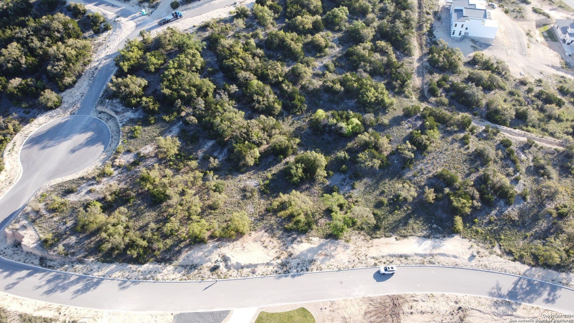 0.6 acres in Bexar County - photo 3
