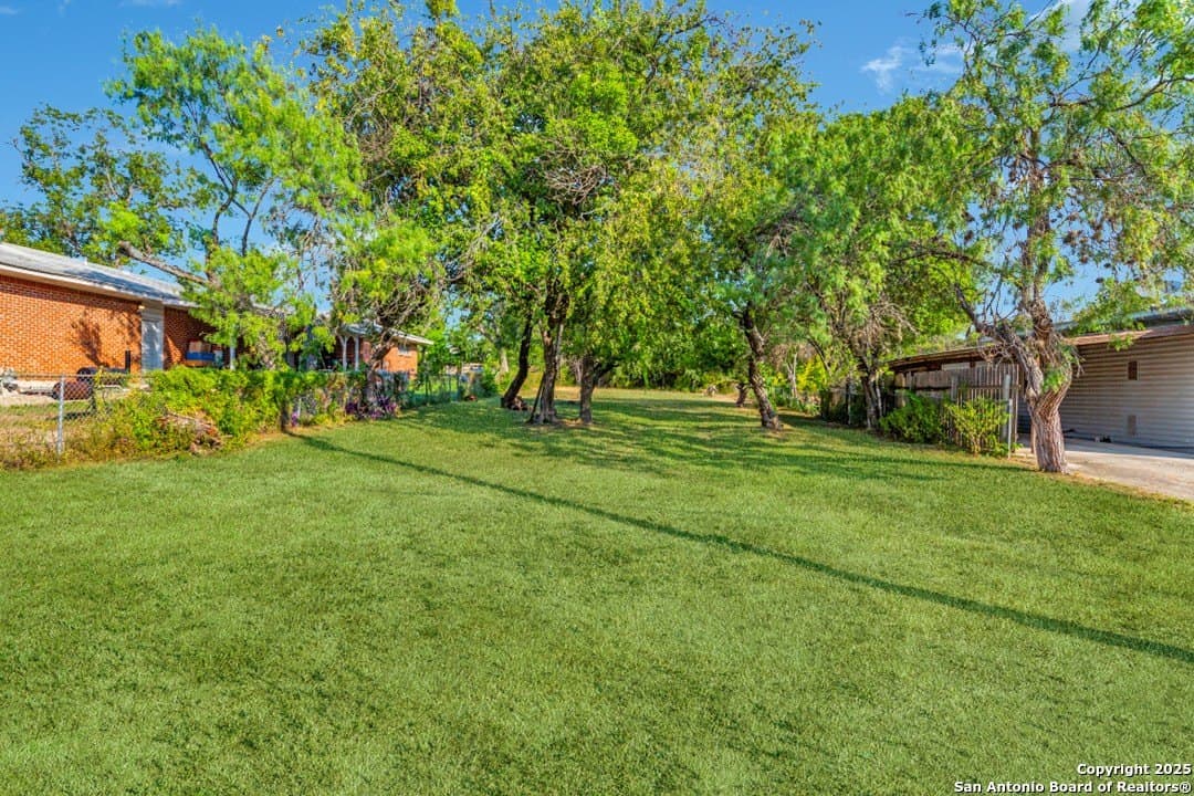 0.21 acres in Bexar County gallery image 2