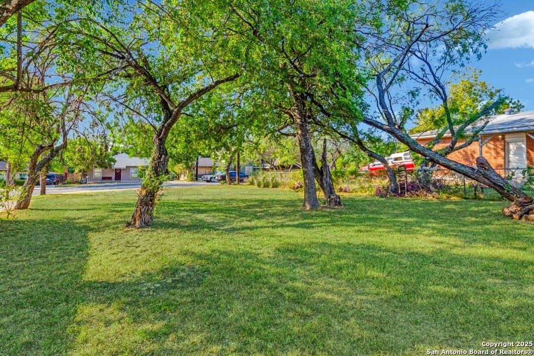 0.21 acres in Bexar County gallery image 4