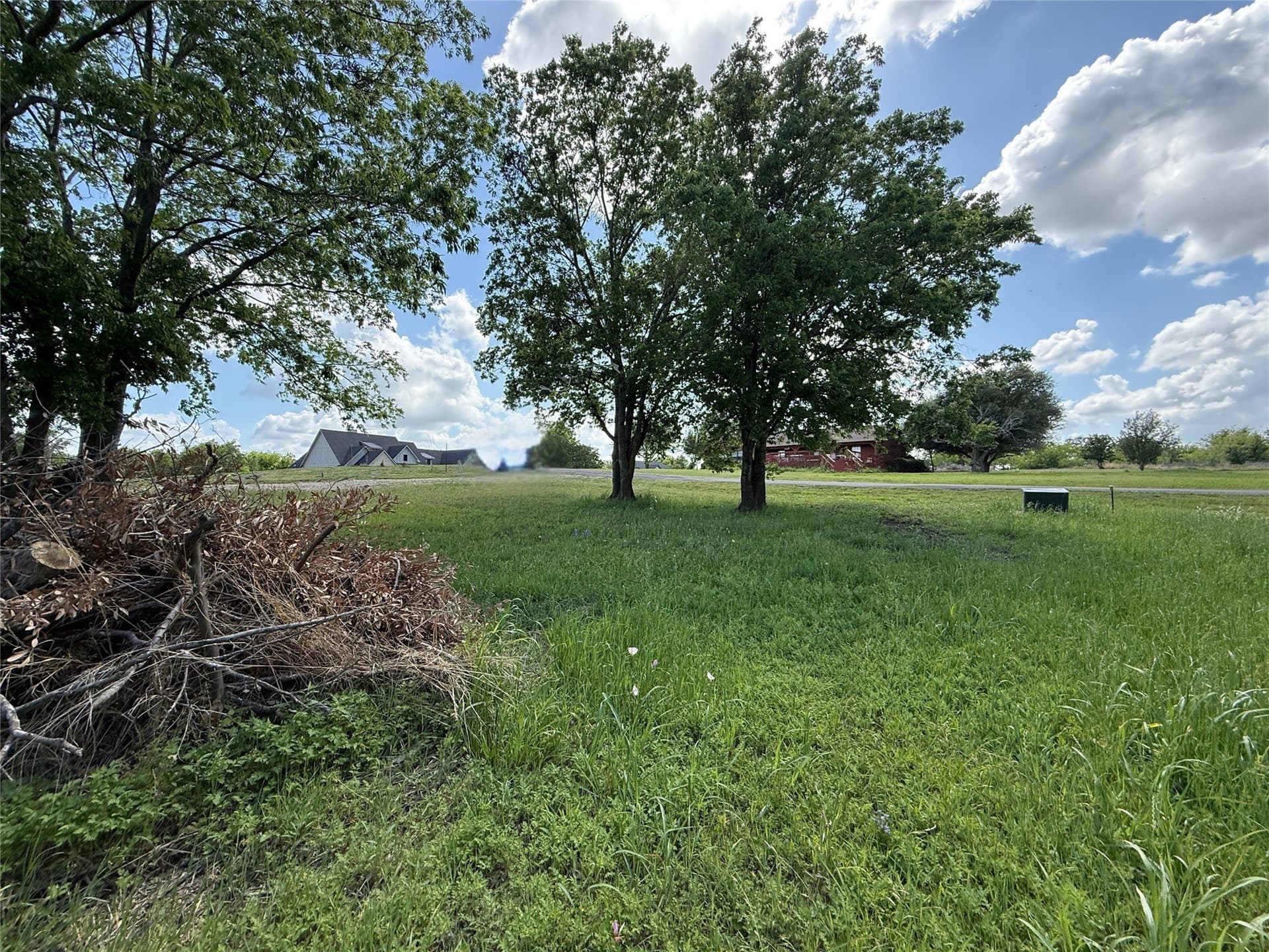 0.58 acres in Navarro County - photo 25