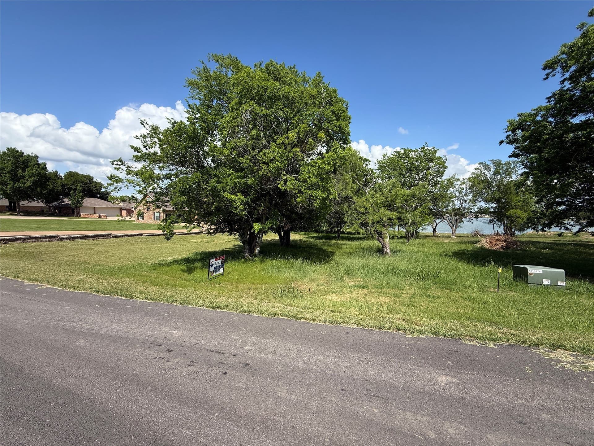 0.58 acres in Navarro County - photo 7