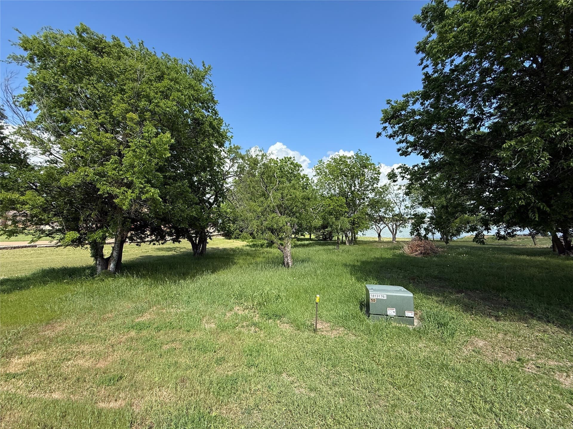 0.58 acres in Navarro County - photo 9