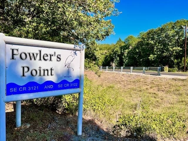 0.58 acres in Navarro County - photo 38