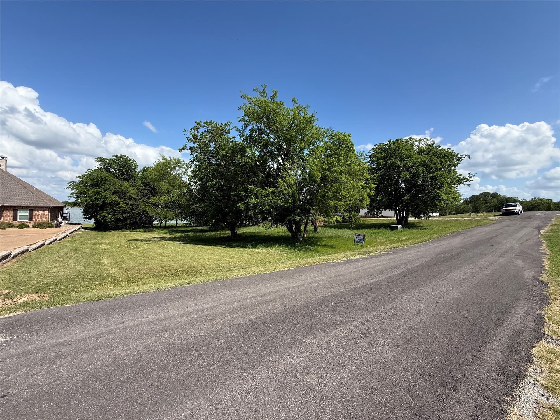 0.58 acres in Navarro County featured view
