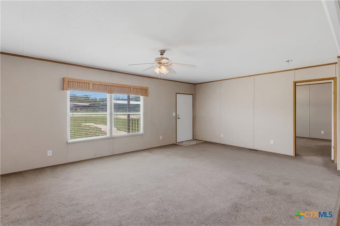 10 acres in Guadalupe County gallery image 4