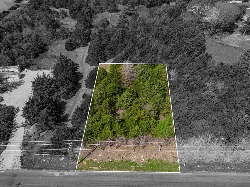 0.23 acres in Ellis County gallery image 2