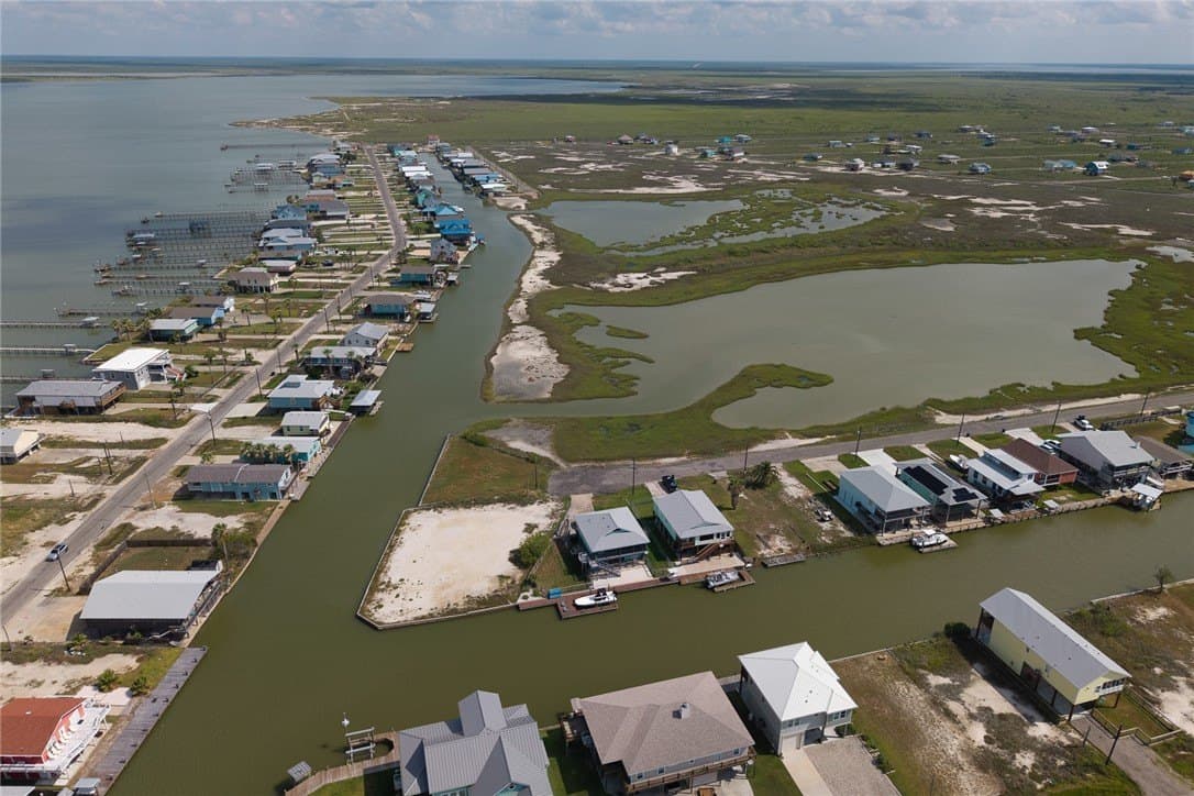 0.32 acres in Aransas County - photo 9