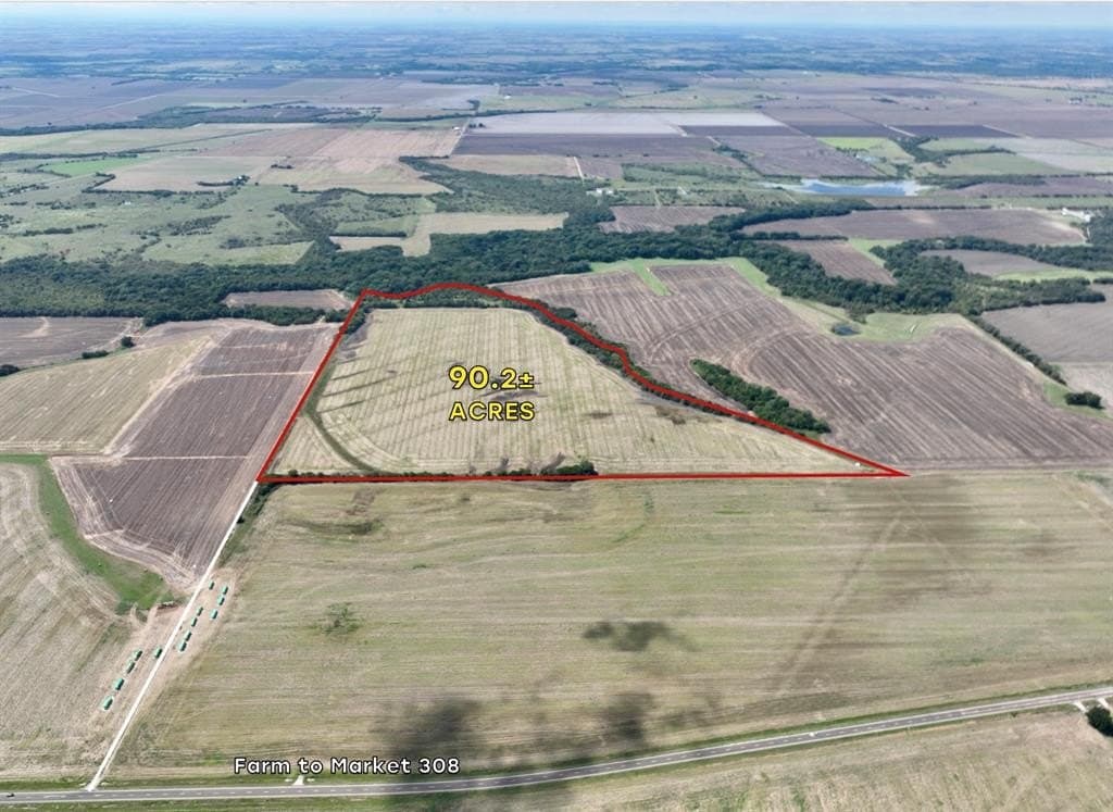 90.18 acres in Ellis County