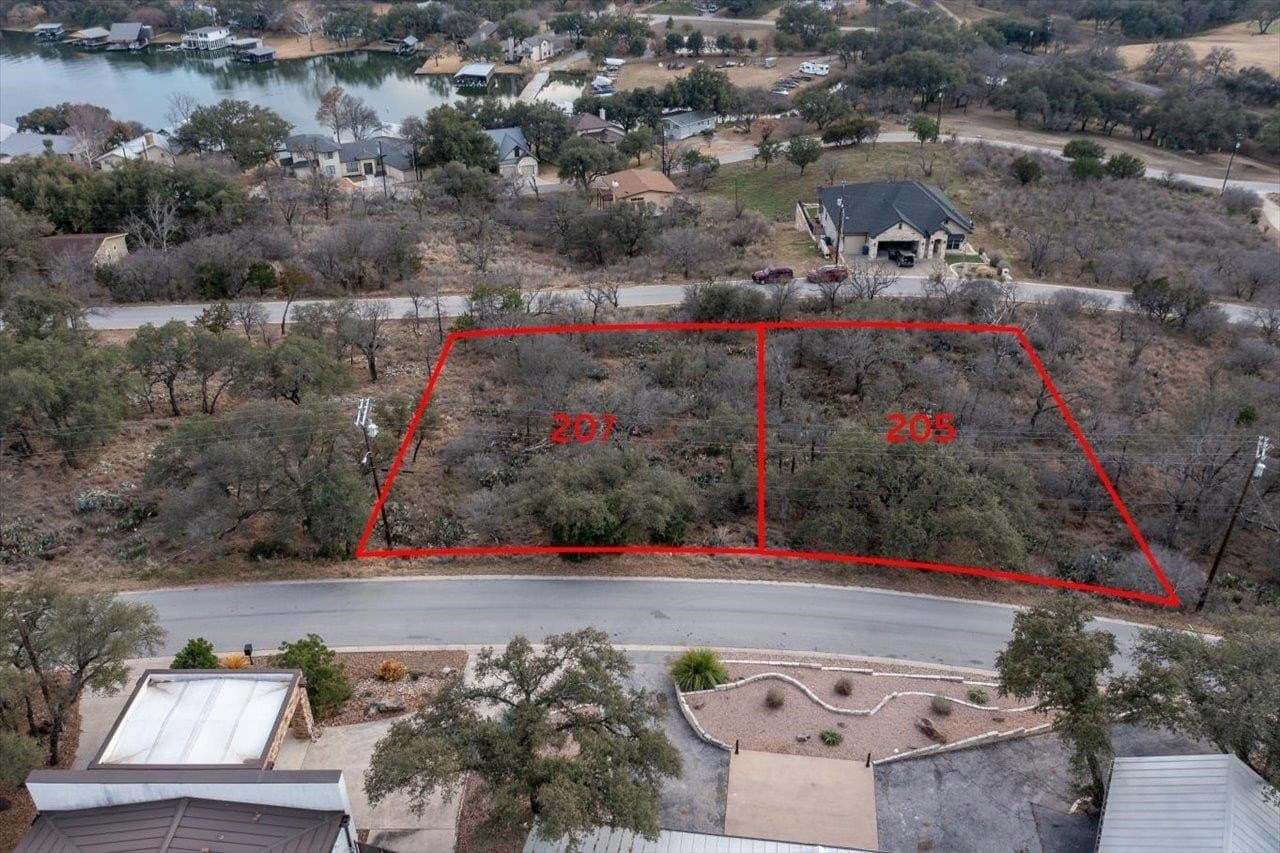 0.5 acres in Llano County - photo 8