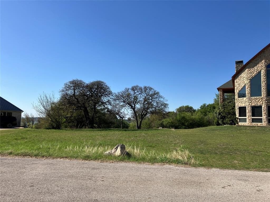 0.38 acres in Hill County featured view