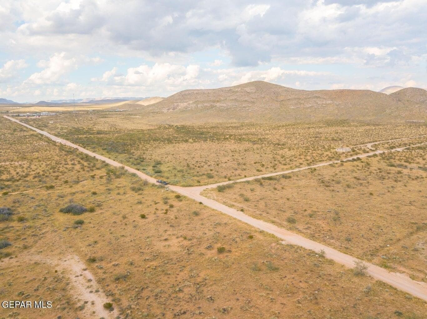 5 acres in El Paso County gallery image 4